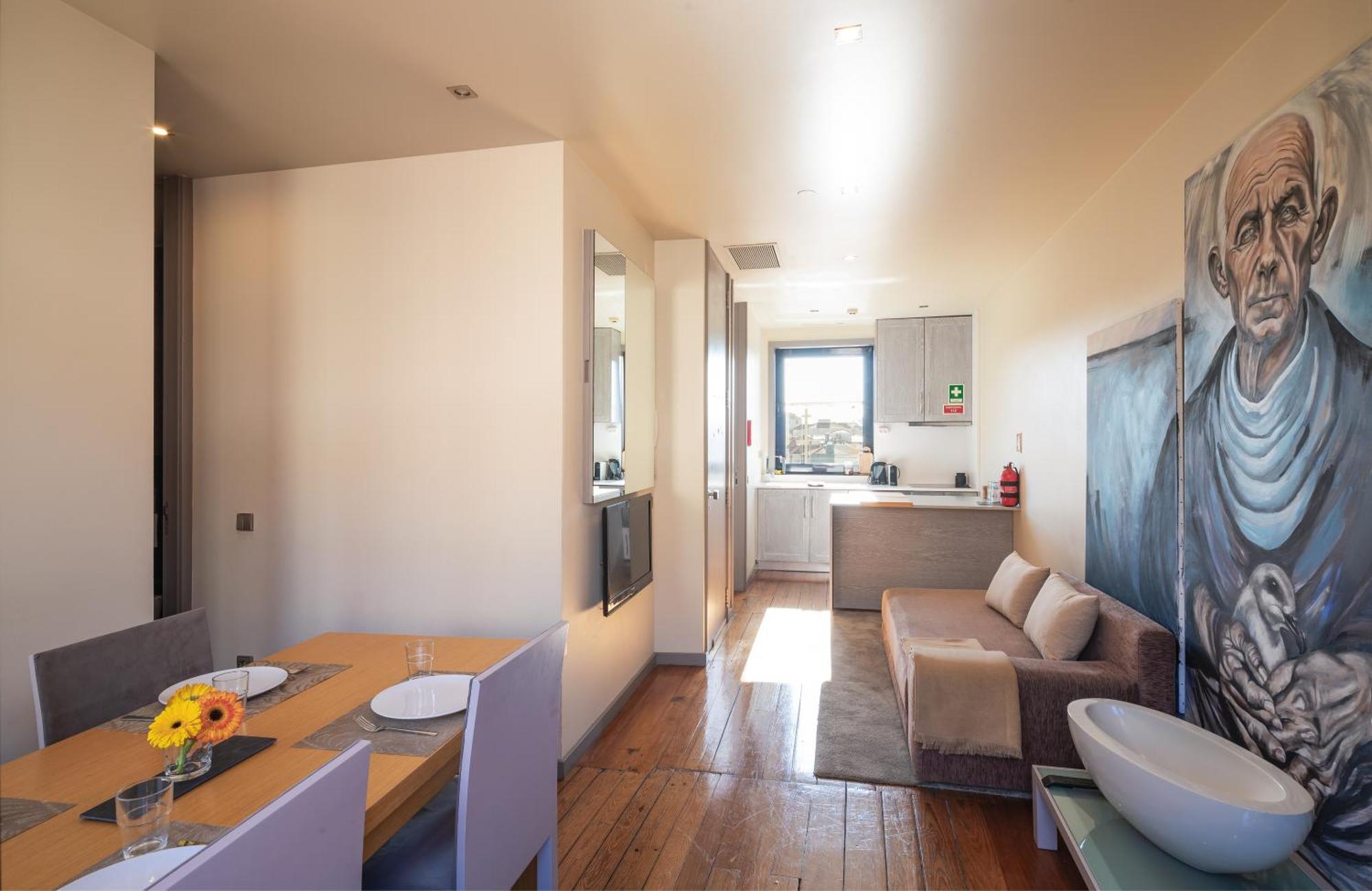 118 Apartment *